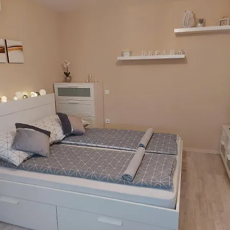 Hattyu Apartman Szeged